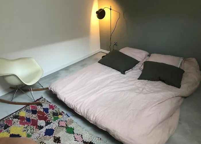 Townhouse, With 5 Bedrooms Bordeaux